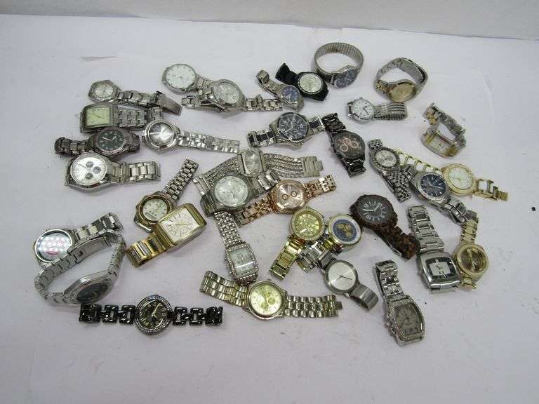 Bag of Several Assorted Watches