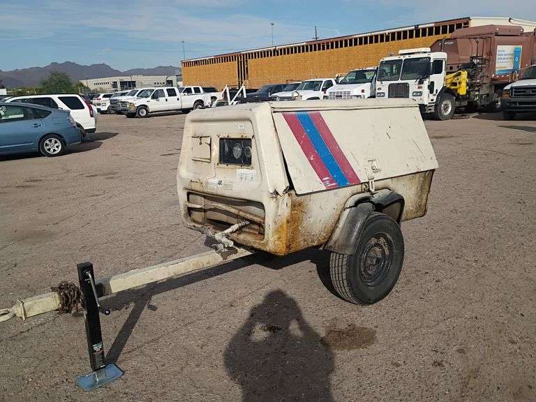 Ingersoll Rand   P 185  Compressor Trailer