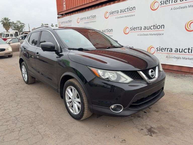 2017  Nissan  Rogue