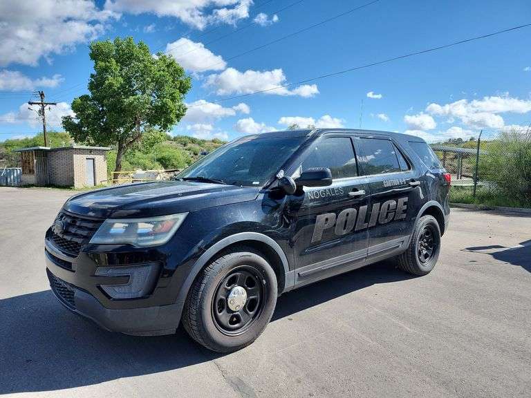 2016  Ford  Explorer Police