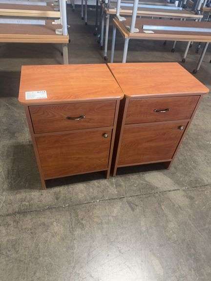 (2) wooden Night Stands With Drawer & Door
