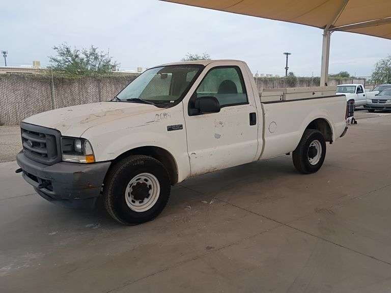 2004  Ford  F250 Super Duty XL   Work Truck