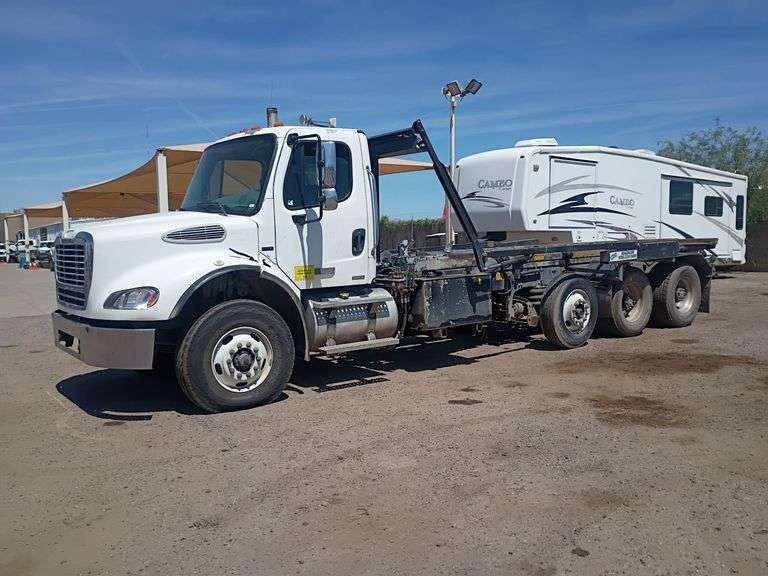 2006  Freightliner  M2112  Roll-Off Hoist Truck