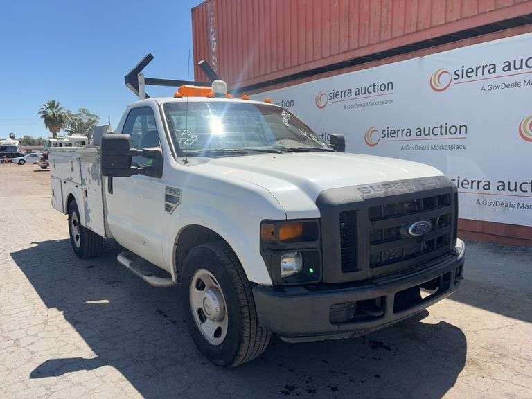 2008  Ford  F350   Work Truck