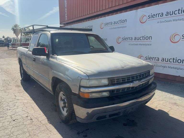2001  Chevrolet  Silverado   Work Truck