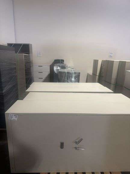 (P) (5) Pallets of Office Furniture Metal & Wood