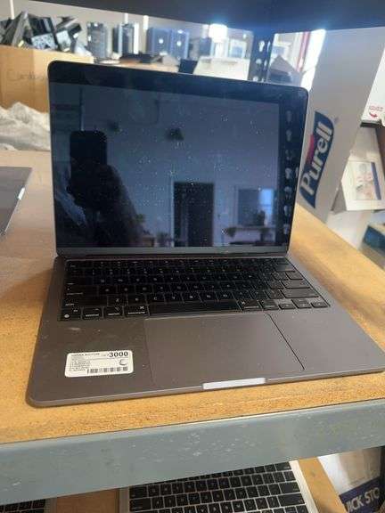 Apple MacBook Air A2681