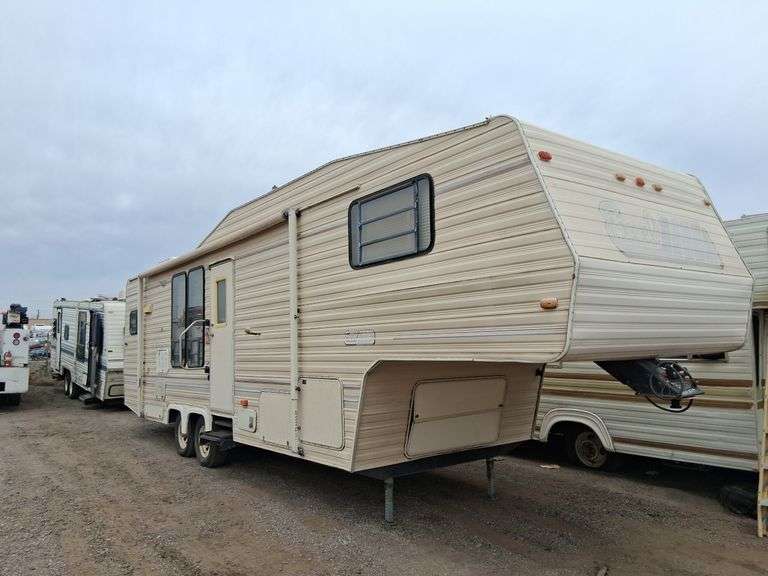 1992  Peterson Ind  Excel  Travel Trailer