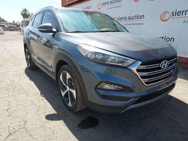 2016  Hyundai  Tucson