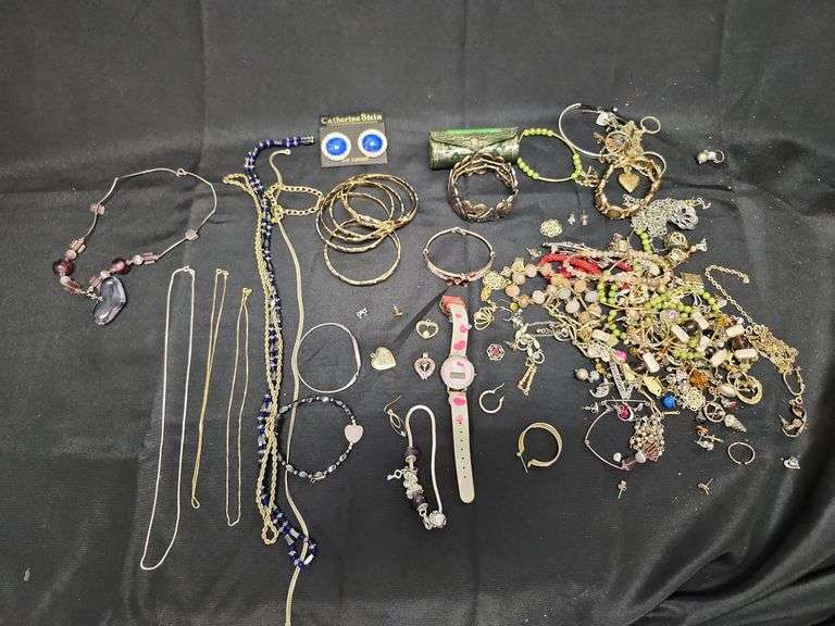 1 (Qty) Bag Of Assorted Costume Jewelry
