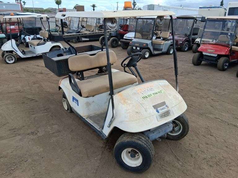 1999  E-Z-GO   TXT  Utility Cart