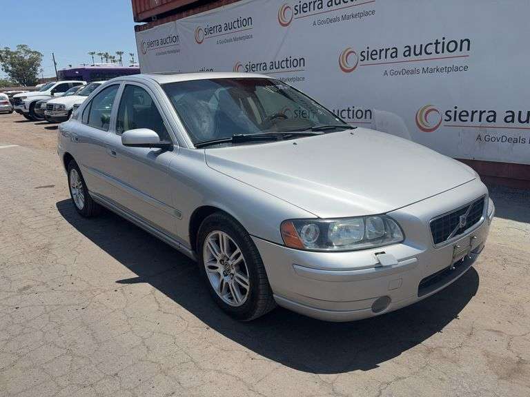 2006  Volvo  S60