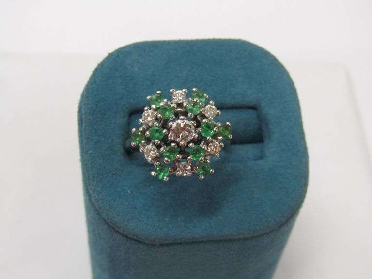 14k WG Emerald and Diamond Cocktail Ring 5.45g Size 6.5