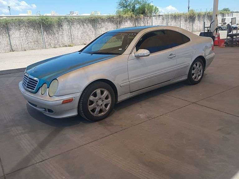 2001  Mercedes-Benz  CLK Class CLK320