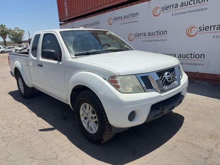 2015  Nissan  Frontier  Work Truck