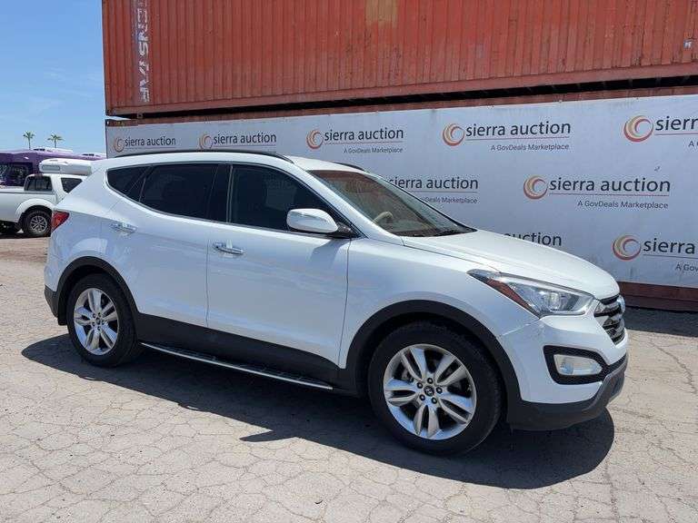 2013  Hyundai  Santa Fe