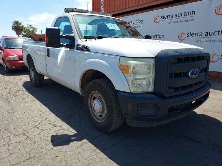 2016  Ford  F350   Work Truck
