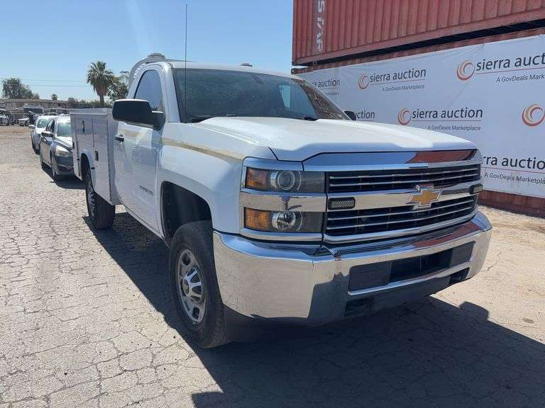 2016  Chevrolet  Silverado 2500   Work Truck
