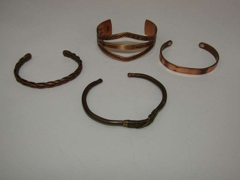 (4) Copper Bracelets 73gtw