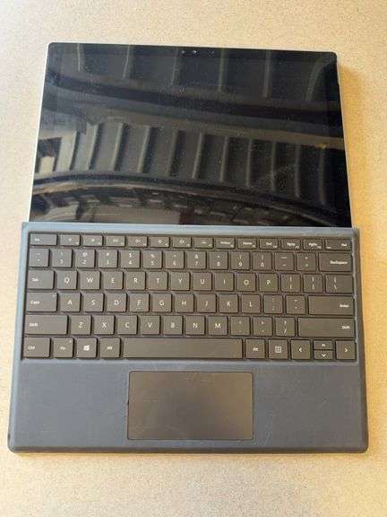 (1 Qty) Microsoft Windows Table Model:1724
