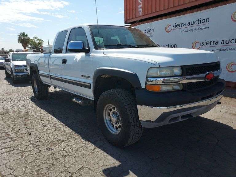 2002 Chevrolet Silverado 2500 Work Truck