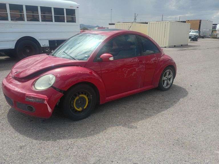 2006  Volkswagen  New Beetle