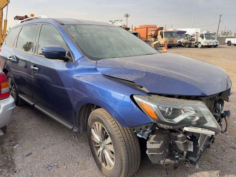 2019  Nissan  Pathfinder
