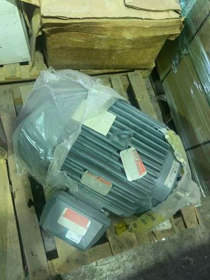 heavy-duty, industrial 3-phase AC electric motor (NEW)