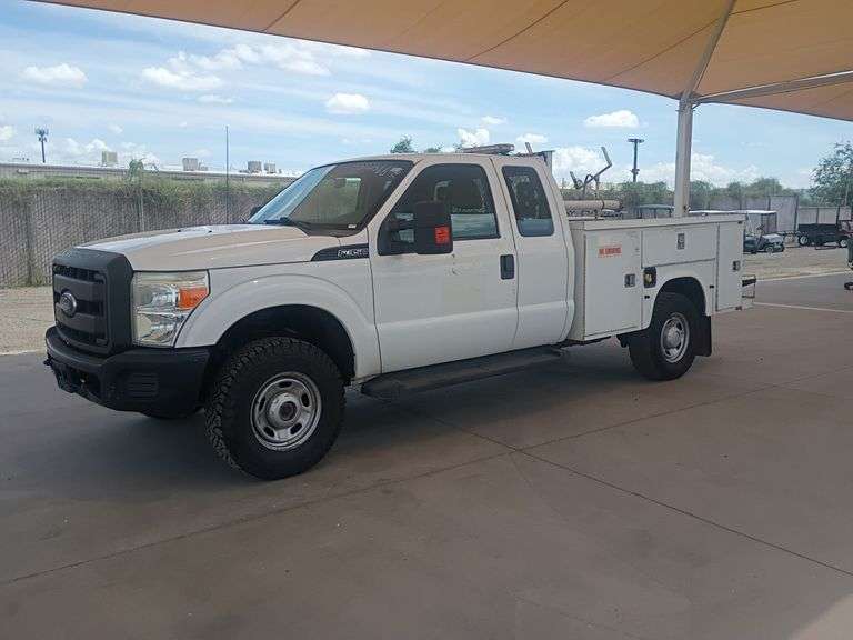 2012 Ford F-350 SD XL Utility Truck
