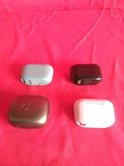 Bag of Assorted Earbuds includes Jlab Go pop+, Jlab Go Air pop Earbuds, Soundcore C40i A3331L