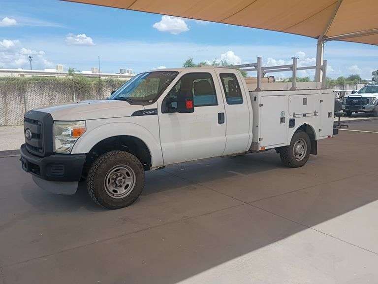 2013 Ford F250 Super Duty XL Utility Truck