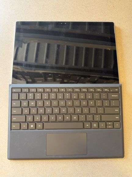 (1 Qty) Microsoft Windows Table Model:1724