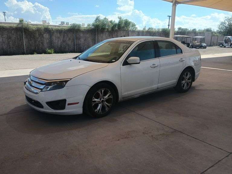 2012 Ford Fusion SE