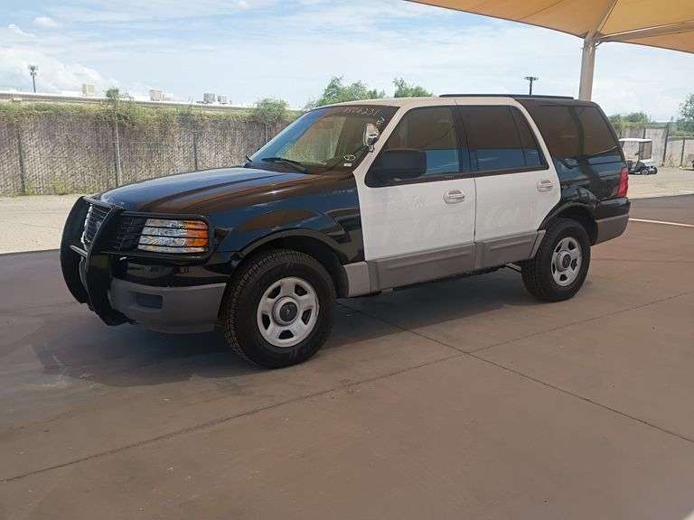 2003  Ford  Expedition XLT