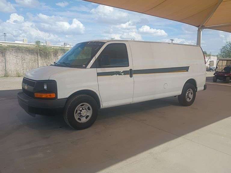 2014  Chevrolet  Express G3500   Cargo Van