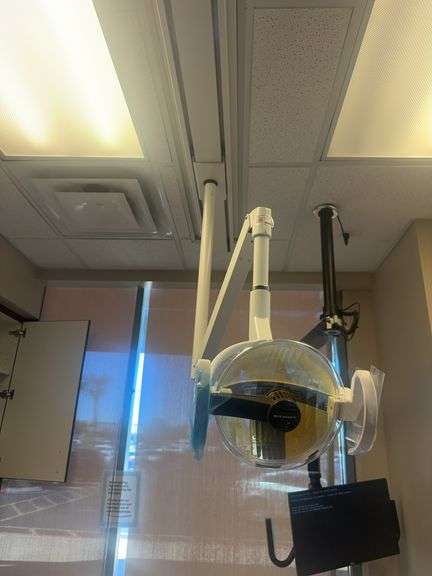 CLESTA DENTAL Light AL-515T Hanging Swivel Light with Track (WINNING Bidder Is Responsible For Remov