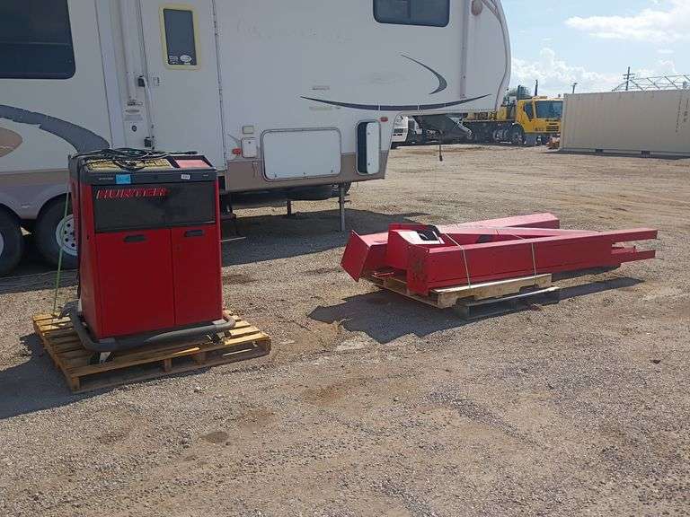 Hunter RG11 Alignment System Console Cabinet And Wheel Lift
