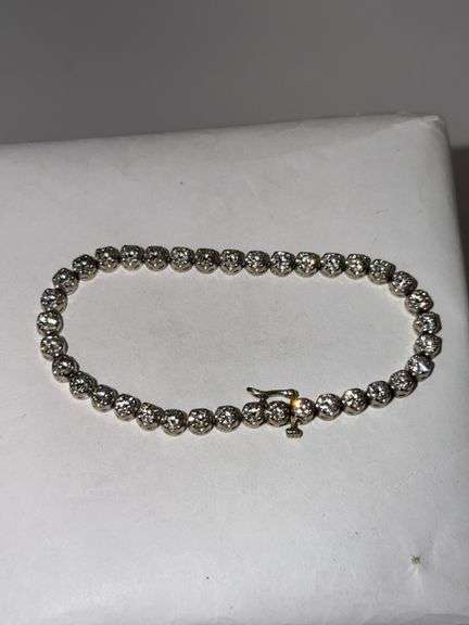 Platinum and Diamond Tennis Bracelet 15.97g