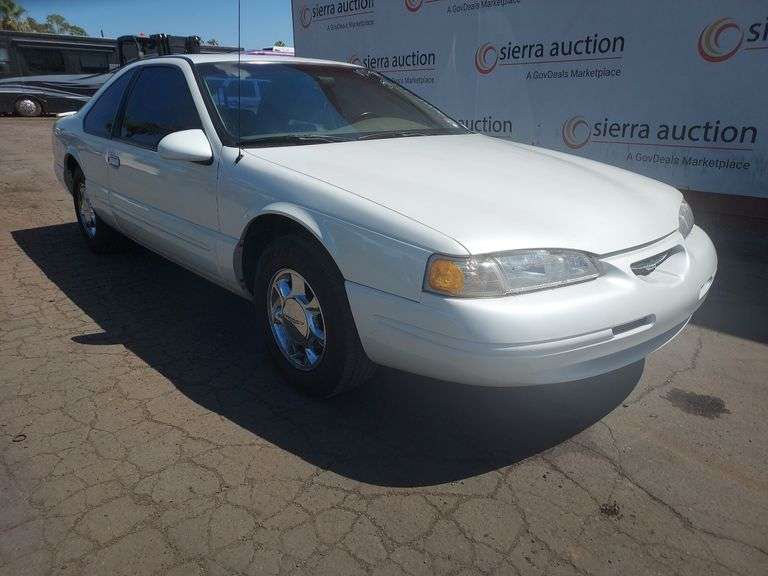 1997 Ford Thunderbird