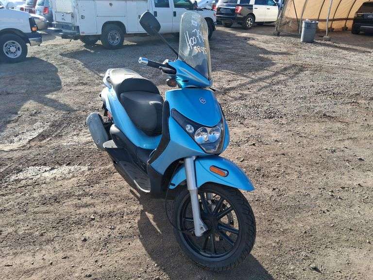 2008 Piaggio BV 250 Scooter