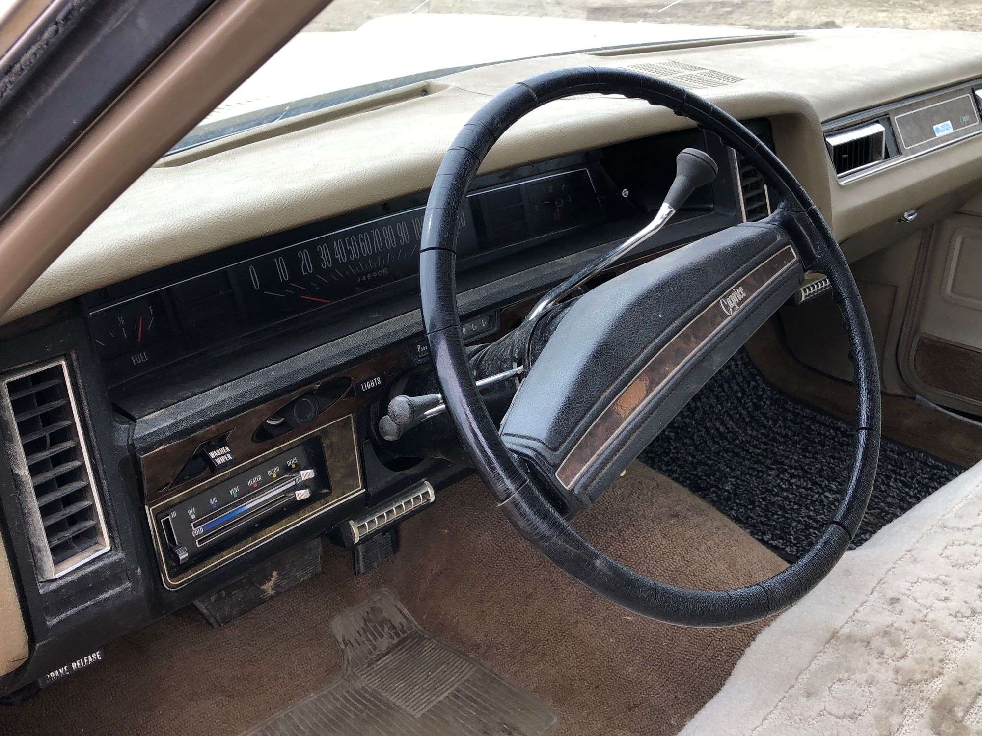 1971 Chevrolet Caprice - Smith Sales Co. Auctioneers, image size:2000x1500