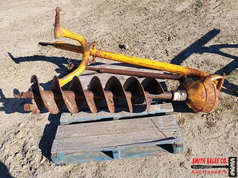 Danuser F-8 Post Hole Digger (3-Point)