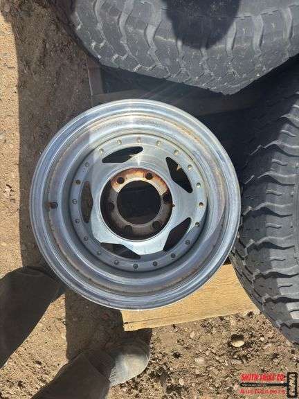 2 tires and 2 rims