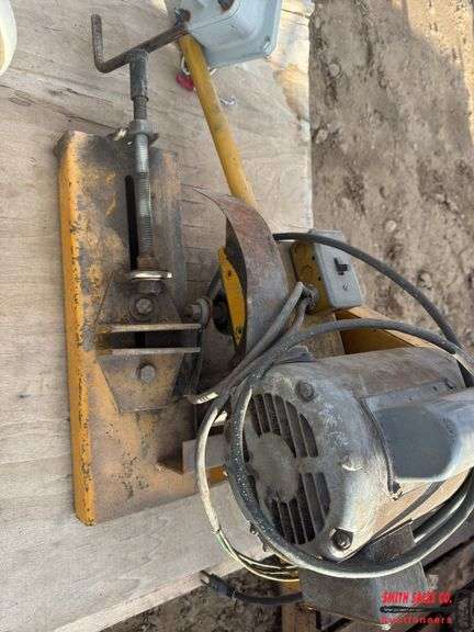 Light & Hyd Hose Saw