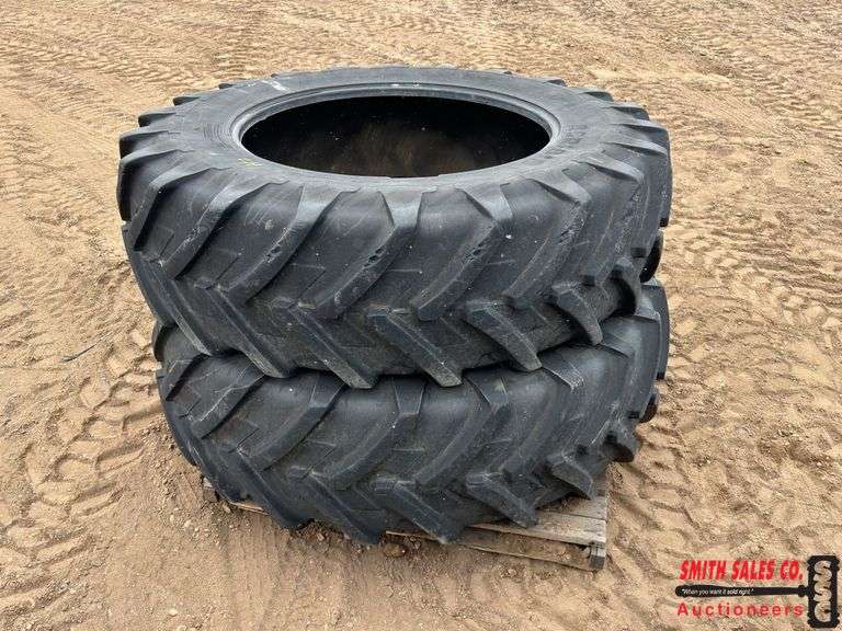 Pair of 520/85R42 Tires