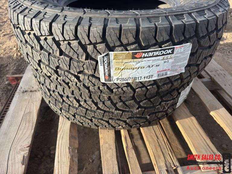 Unused Hankook P255-75R17 tires