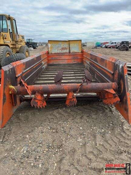 Dual 600 Spreader Box
