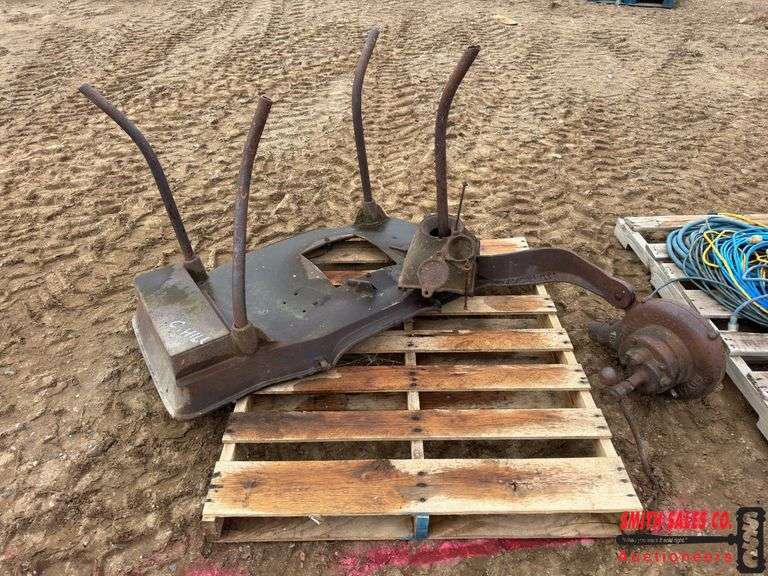 Old Iron Forge Table
