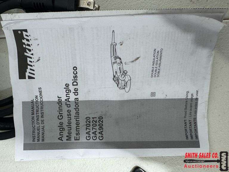 New  7 inch Makita Angle Grinder GA7021
