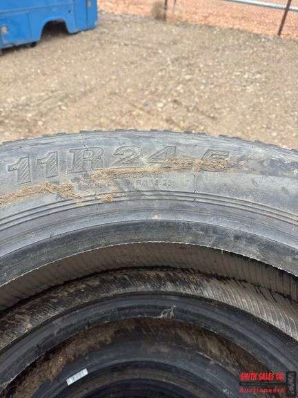 Set of 5 11R 24.5 Tires